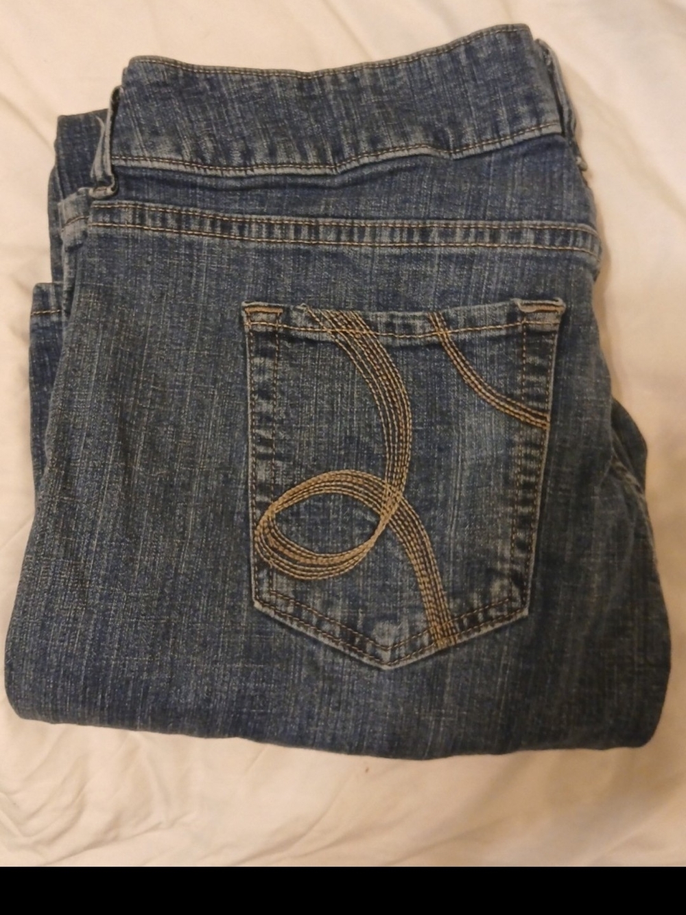 Women’s Blue Denim Jeans with Contrast Stitching